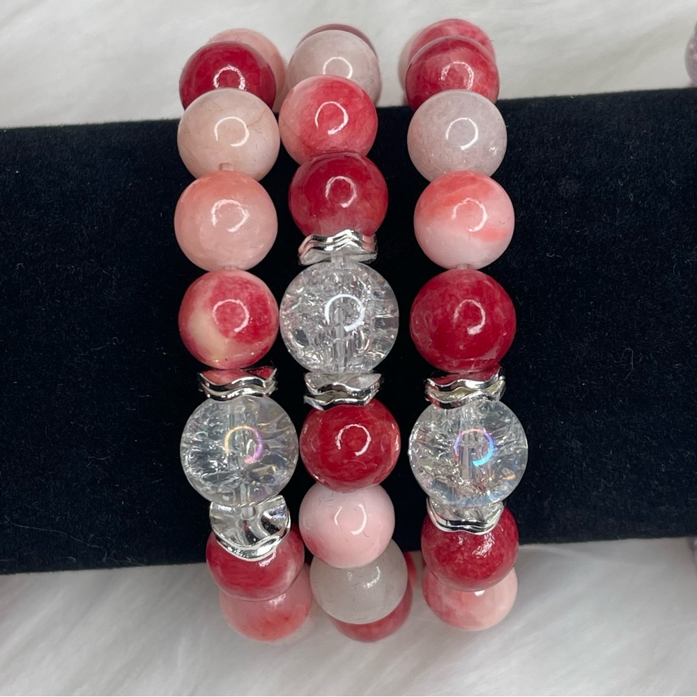 Strawberry Quartz and Crackle Glass Bead Stretch Bracelet